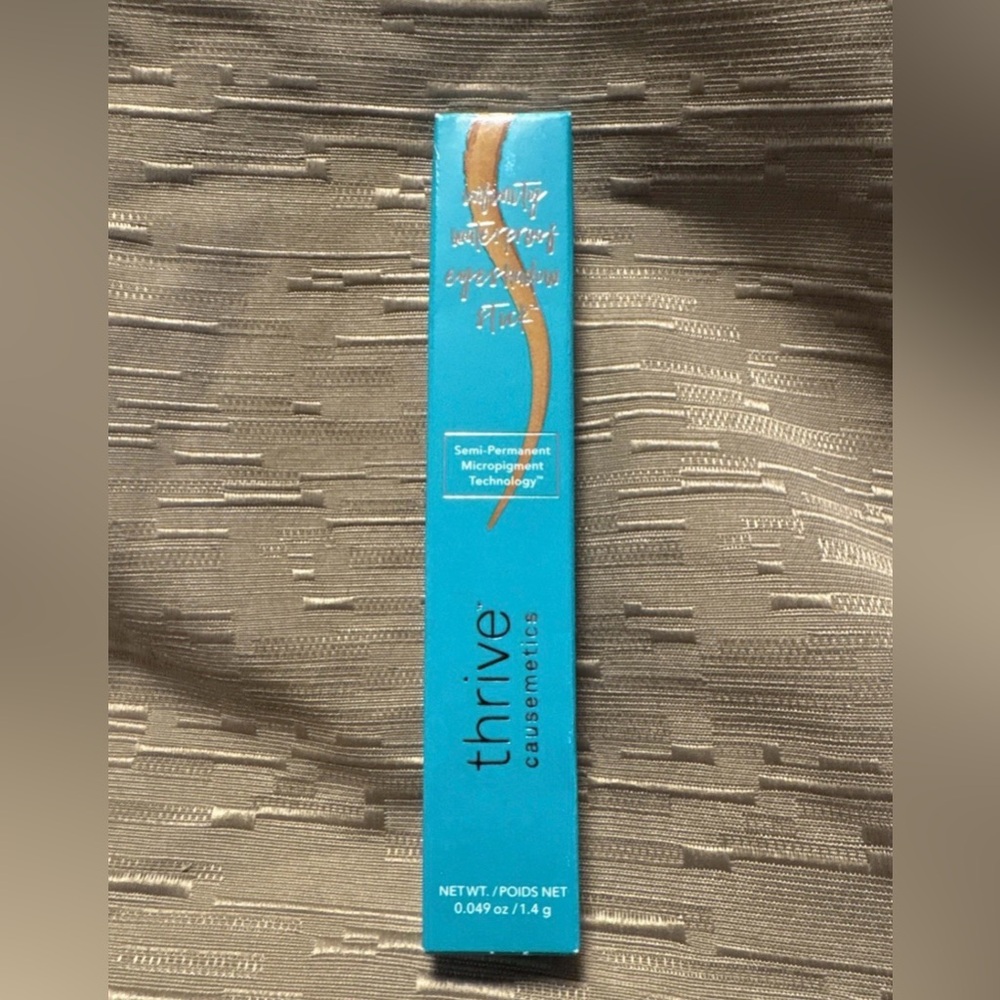 Thrive Causemetics Infinity Waterproof Eyeshadow Stick DR Q 0.049 oz Full Size